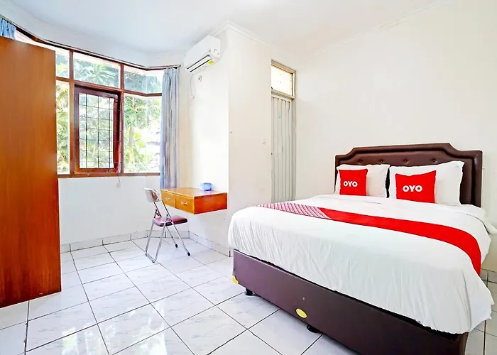 OYO 90840 Teratai Residence
