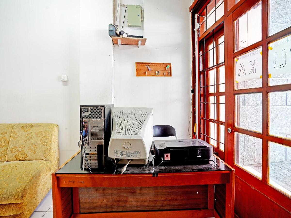 Hotel Oyo 90840 Teratai