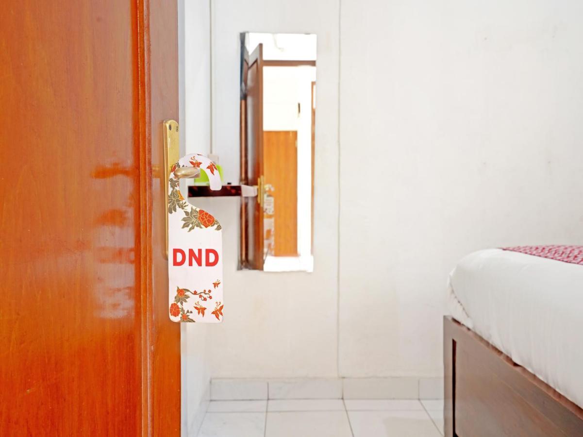 Hotel Oyo 90840 Teratai