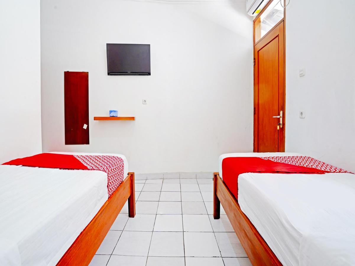 Oyo 90840 Teratai 2* Bandung