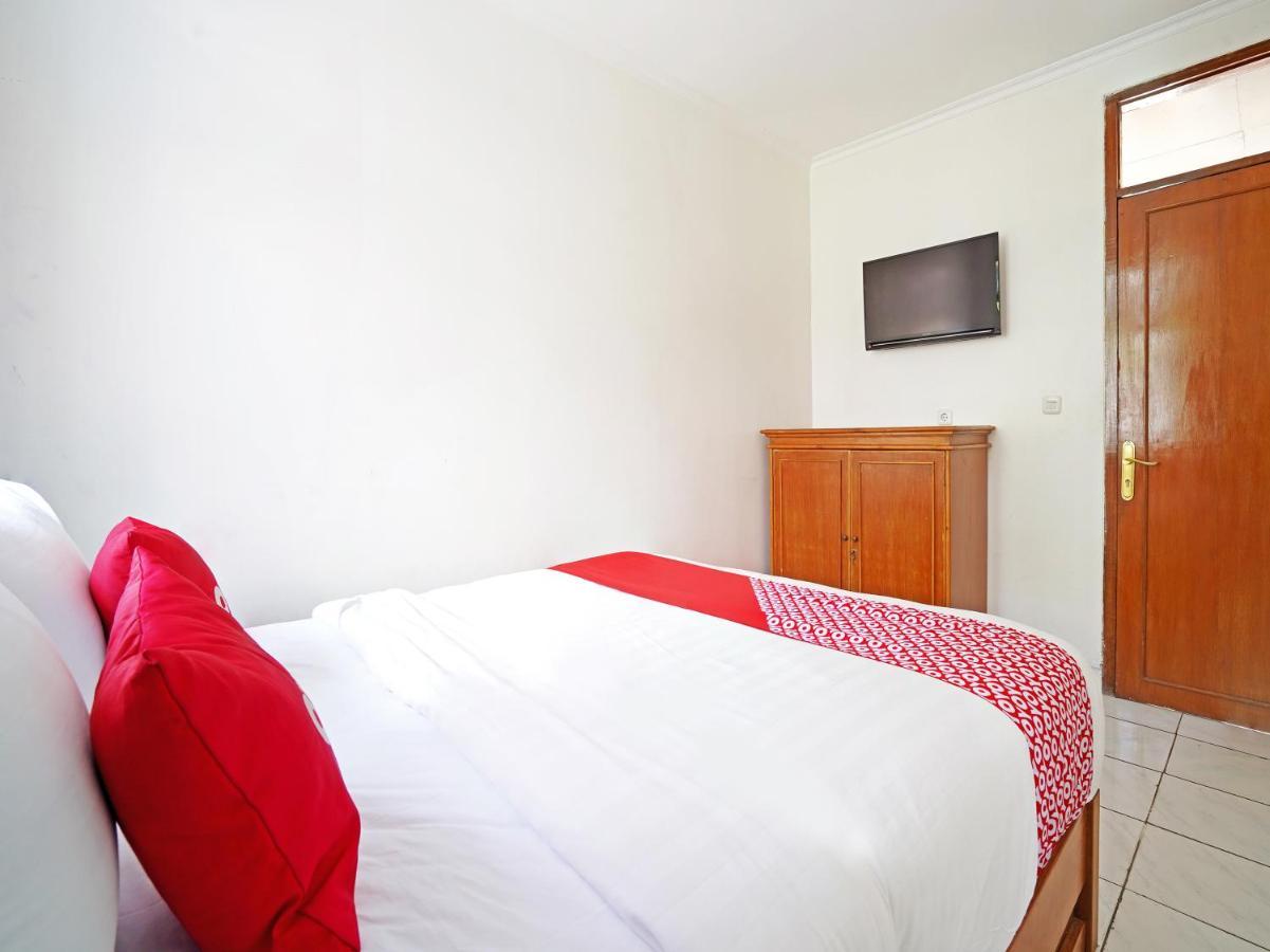 Hotel Oyo 90840 Teratai
